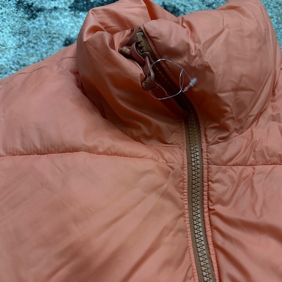 NWOT American Eagle Women’s Reversible Puffer Vest // Size:X-Large - Picture 5 of 6